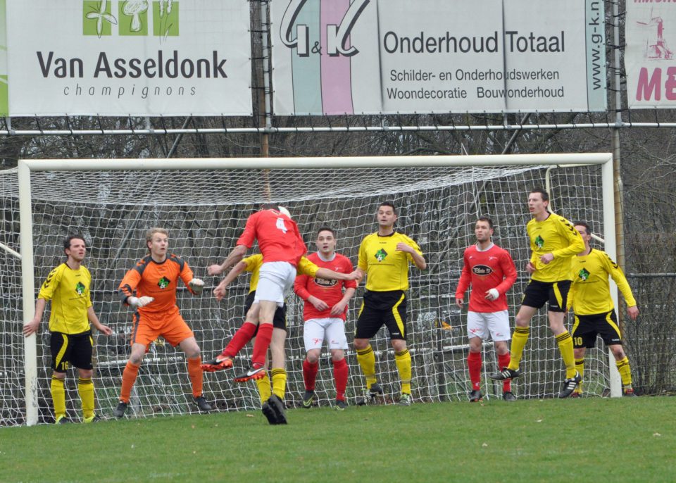 Tim Schuijers matchwinnaar in derby