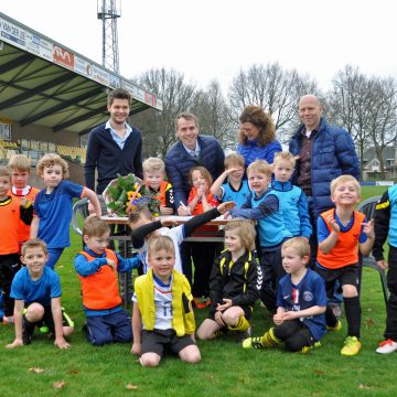 Jeugdhoofdsponsor tekende bij