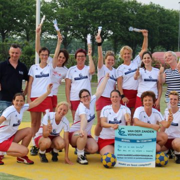 Midweekteam JES kampioen