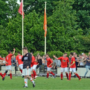 Venhorst promoveert  naar tweede klasse