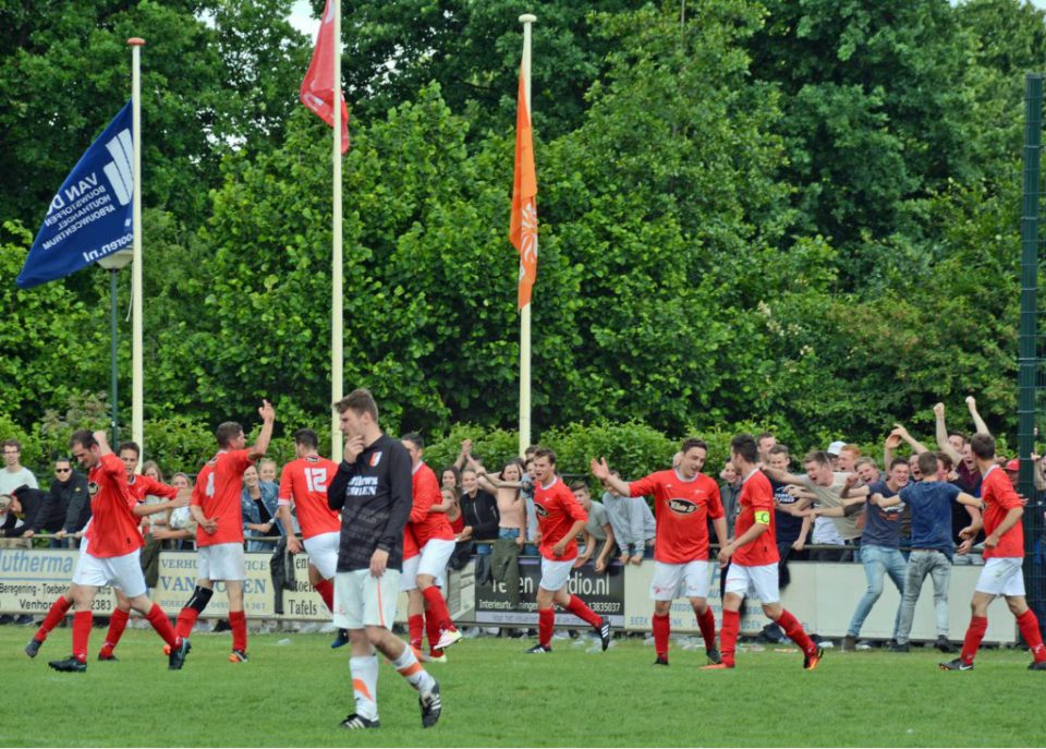 Venhorst promoveert naar tweede klasse