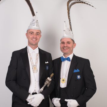 Prins Job en adjudant Vincent CV de Knöllekes