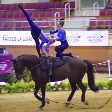 Opnieuw voltige-titel voor Mirte van Mensvoort op NK