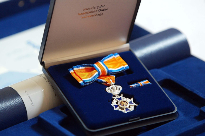 Harrie van den Heuvel Lid in de Orde van oranje Nassau