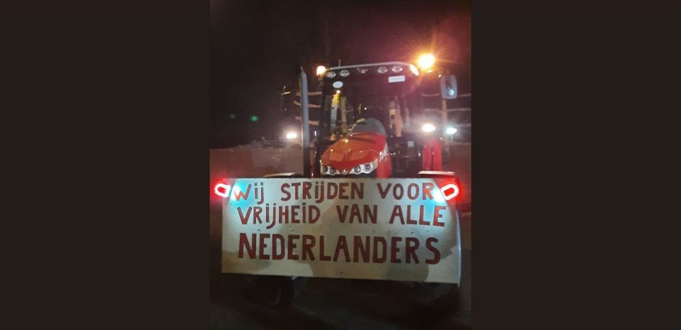 Lichtjestocht voor ‘vrijheid voor alle Nederlanders’