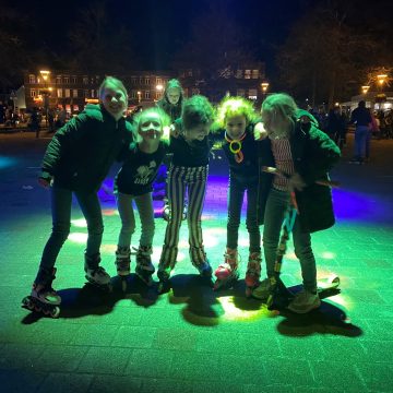 Disco skaten op het plein