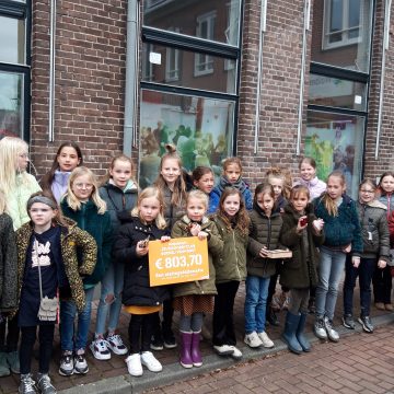 Ruim 800 euro opbrengst Supercoop statiegeldactie Jeugd Hobbyclub