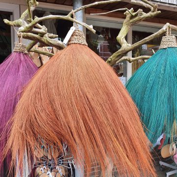 Grote buitenverkoop Bij Mies