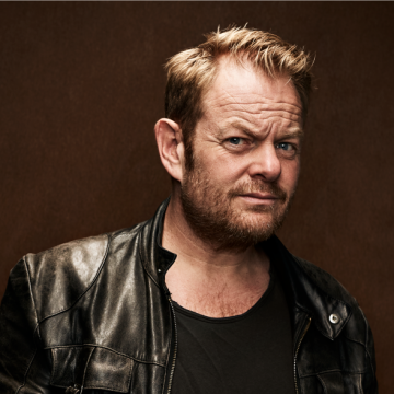 Martijn Fischer zingt hits van Hazes