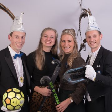 C.S. de Knöllekes onthuld Prins Tim d’n Urste