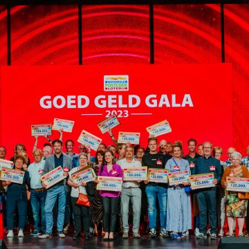 Inwoners uit Boekel winnen samen 300.000 euro bij de Postcode Loterij