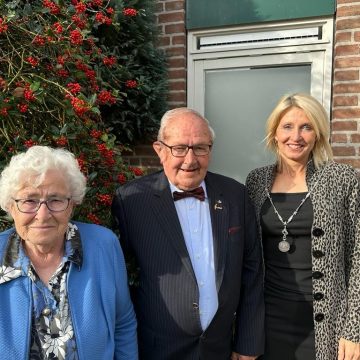 Jan en An van Asseldonk – van den Berg vieren briljanten huwelijk