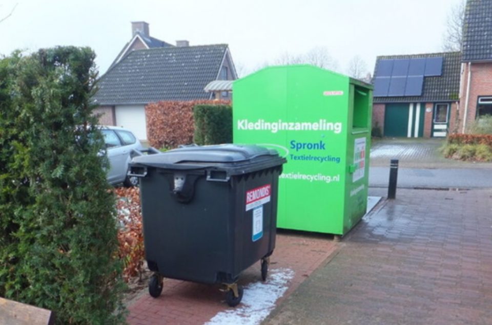 Luier- en Textiel inzamelcontainers: Zandhoekse Loop te Boekel
