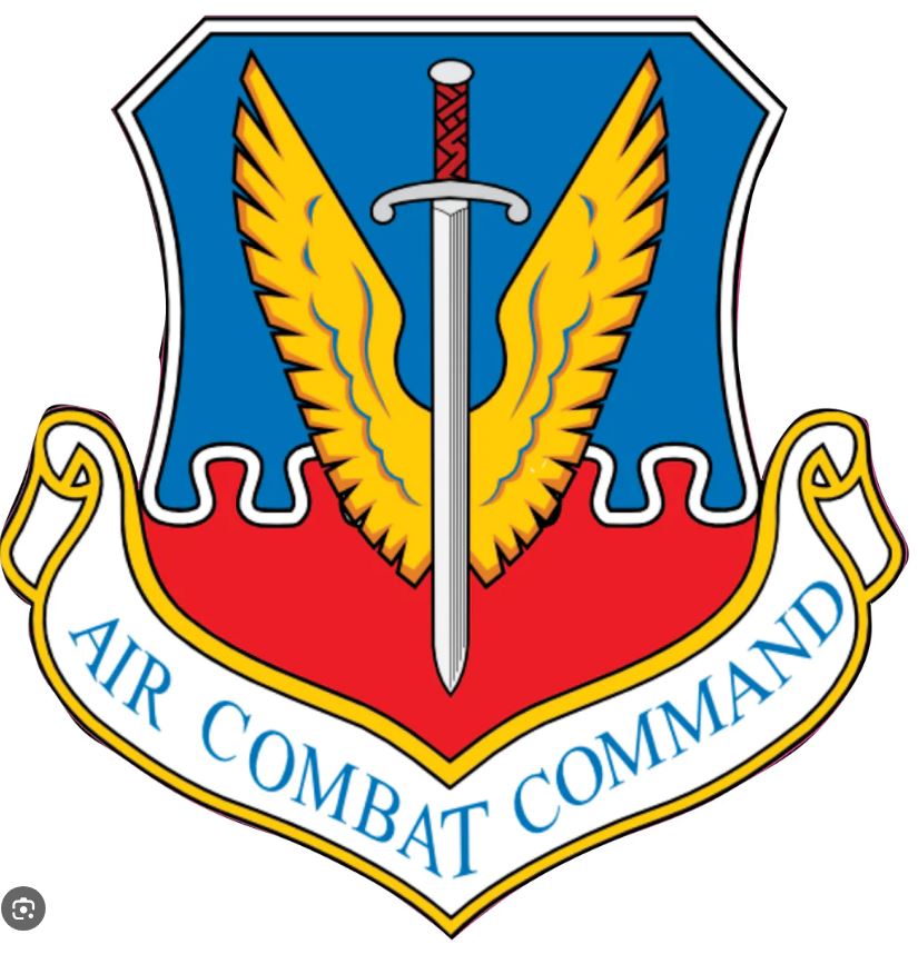 Air Combat Command traint bij duisternis
