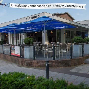 Energiecafé over zonnepaneleninstallaties en energiecontracten