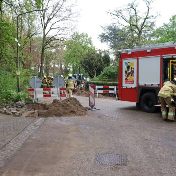 Brandweer uitgerukt voor gaslek door graafwerkzaamheden in Boekel
