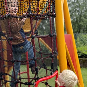 Bevers van Scouting Boekel op reis met Stef Stuntpiloot