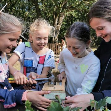 Heerlijk, iedereen gaat op kamp!