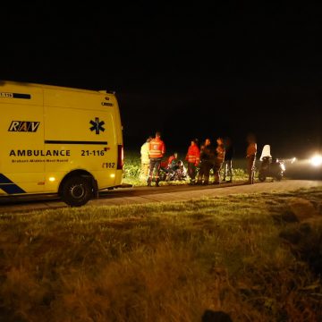 Scooterrijder gewond na schuiver op fietspad Volkelseweg in Boekel