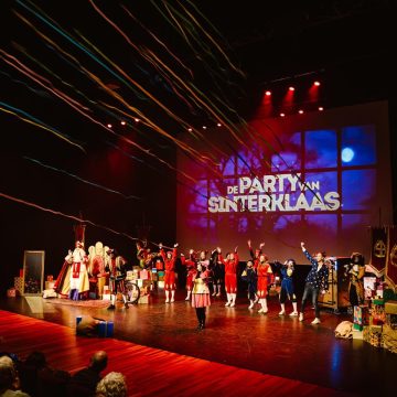 Groot Sinterklaasfeest in Boekel: “De Party van Sinterklaas”