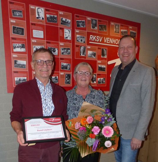 Ruud Gijsbers benoemd als Erelid bij RKSV Venhorst