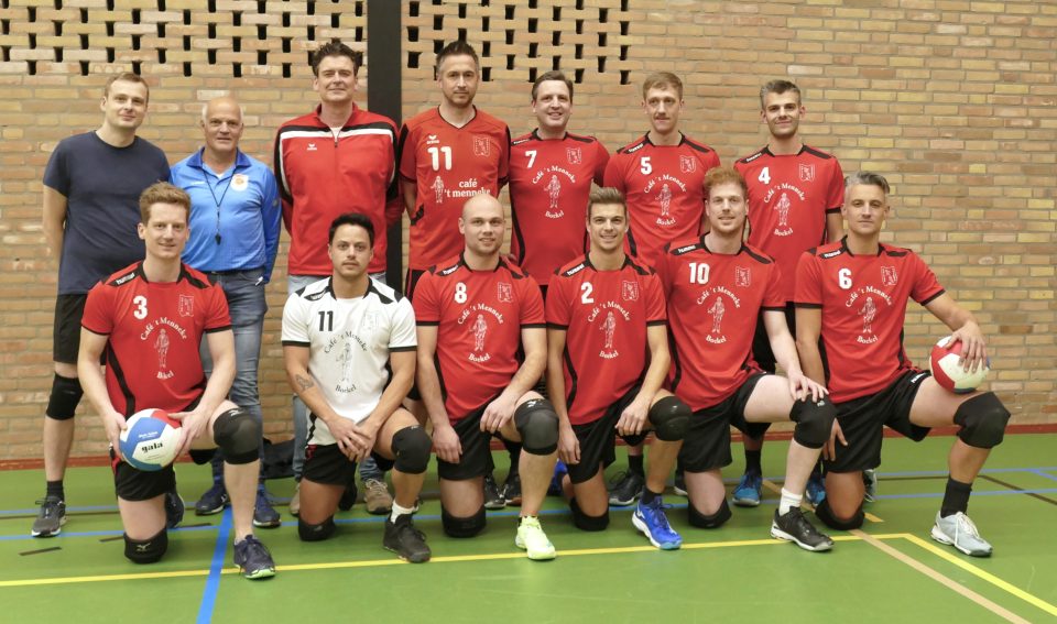 VC Unitas Heren 1 verliest in spannende pot van koploper
