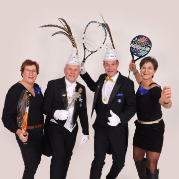C.S. de Knöllekes onthult Prins Gerrit d’n Urste