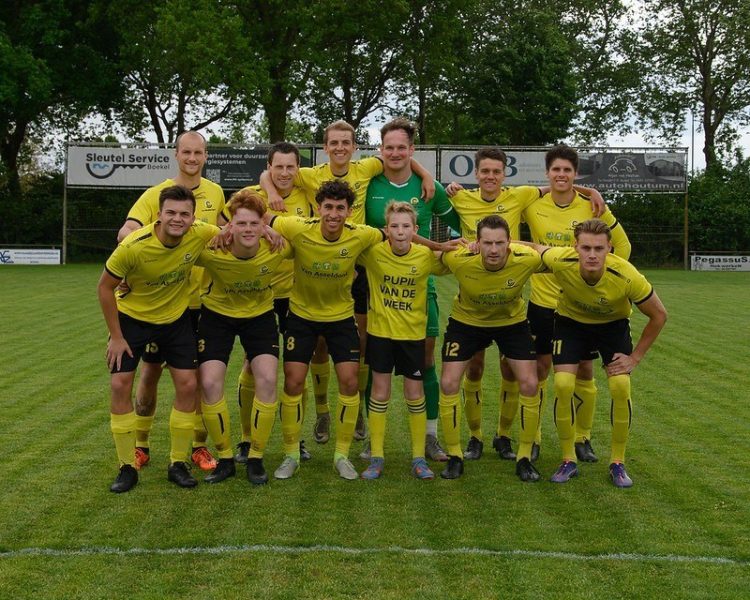 Uitstekend debuutjaar Boekel Sport 1 in de 1e Klasse!
