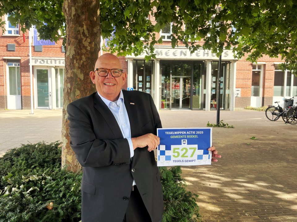 Tegelwippen Gemeente Boekel groot succes