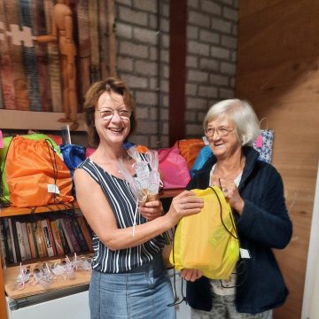 Diakonie Protestantse Kerk verrast de kinderen van de Deelplaats