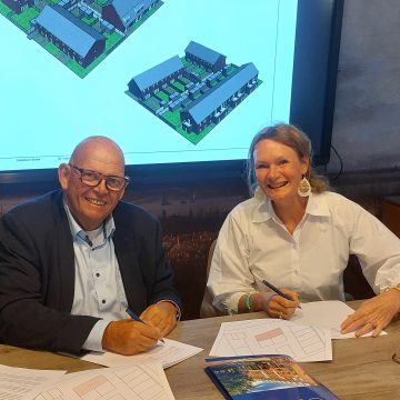 Gemeente Boekel en PeelrandWonen ondertekenen koopovereenkomst Schutboom fase 1