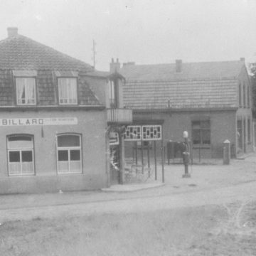 Boekel en Venhorst in oude kranten: Benzinepomp