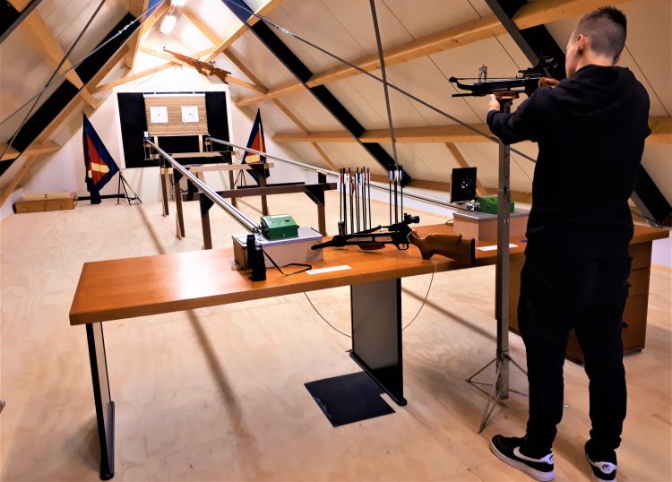 Iets nieuws proberen?… Misschien is kruisboogschieten iets voor jou!