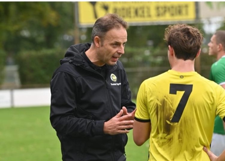 V.v. Boekel Sport en Michel Kuijpers gaan de samenwerking met een jaar verlengen.