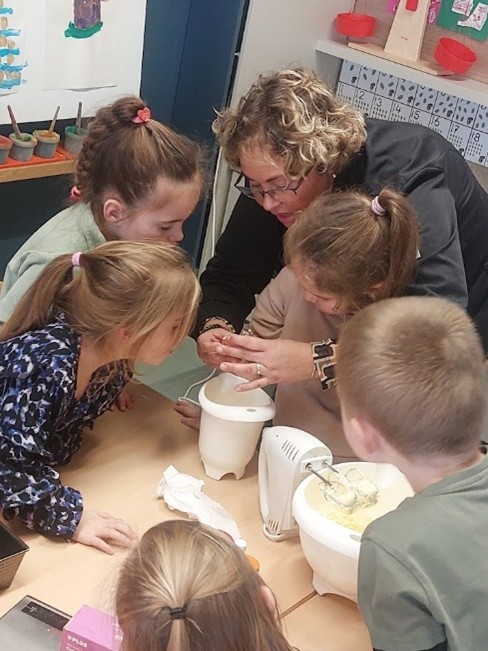 Bij Kindcentrum Octopus leren jonge kinderen door te spelen, onderzoeken en ontdekken