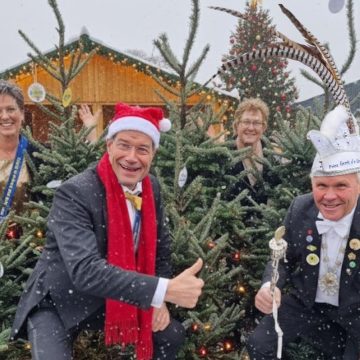 Kerstbomenverkoop op het plein