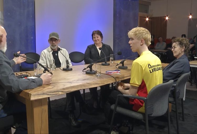 BlokLive terugkijken: verkeersveiligheid, Kidsday, Wensambulance en kampioen reddingszwemmen