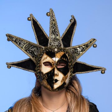 Wie wordt de nieuwe Koningin der M4?