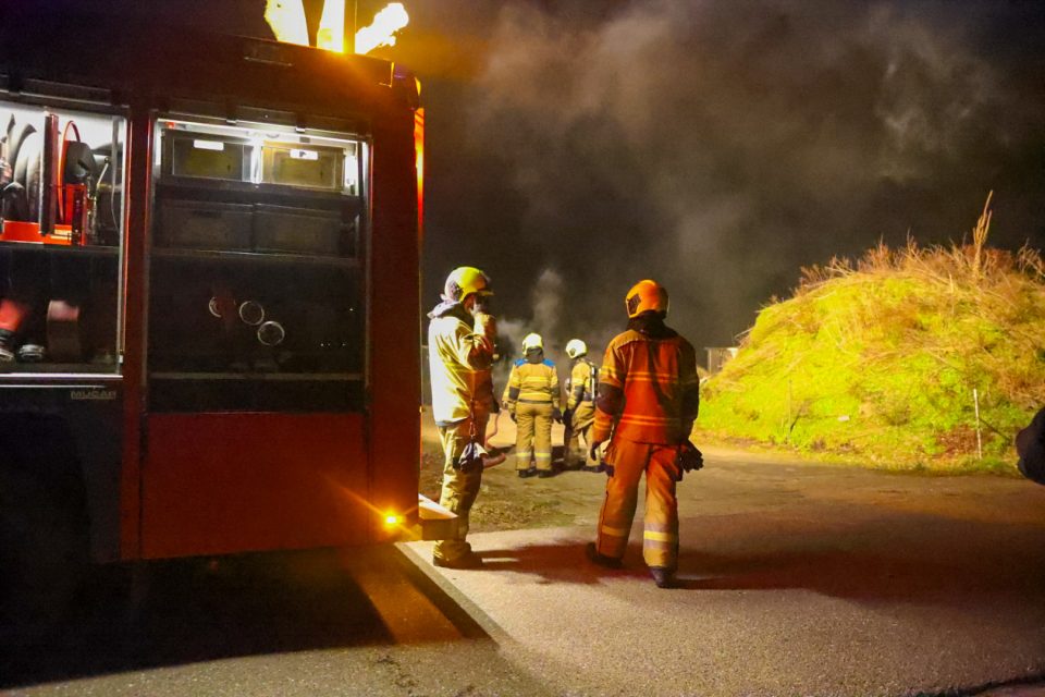Brand in schuur aan Statenweg