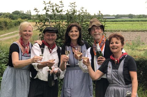 ’t Boekels Kwartierke – Nie lulle, mar zinge!