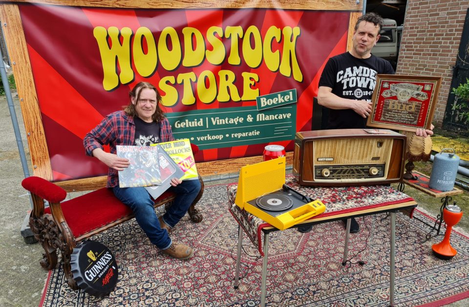 Woodstockstore buitenmarkt