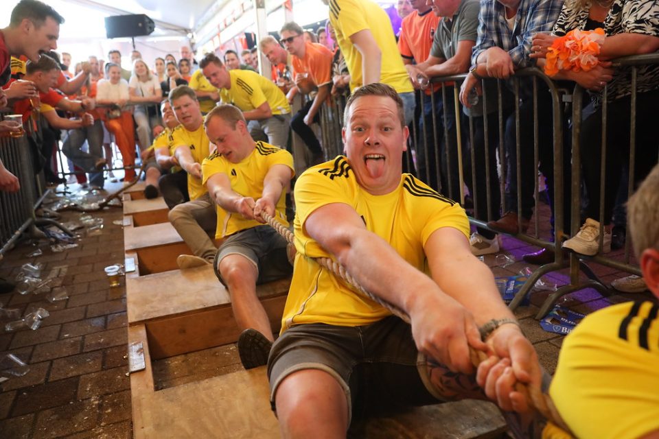 Touwtrekken op het plein 2026