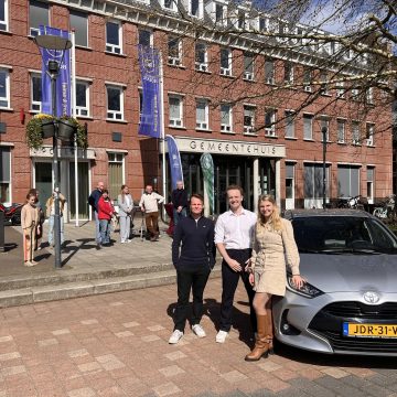 Feestelijke lancering van tweede deelauto in gemeente Boekel