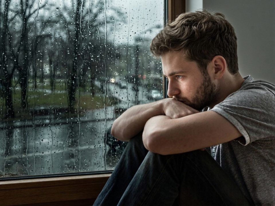 Webinar terugkijken: Omgaan met zelfbeschadiging en suïcidaliteit bij jongeren