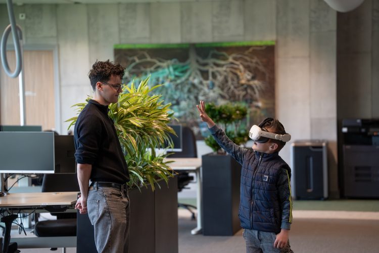 Van lassen tot VR: TechTown Boekel trekt honderden nieuwsgierige bezoekers