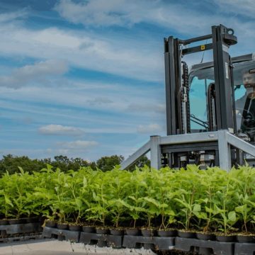 Bloemen Young Plants zoek productiemedewerker Planten & Logistiek