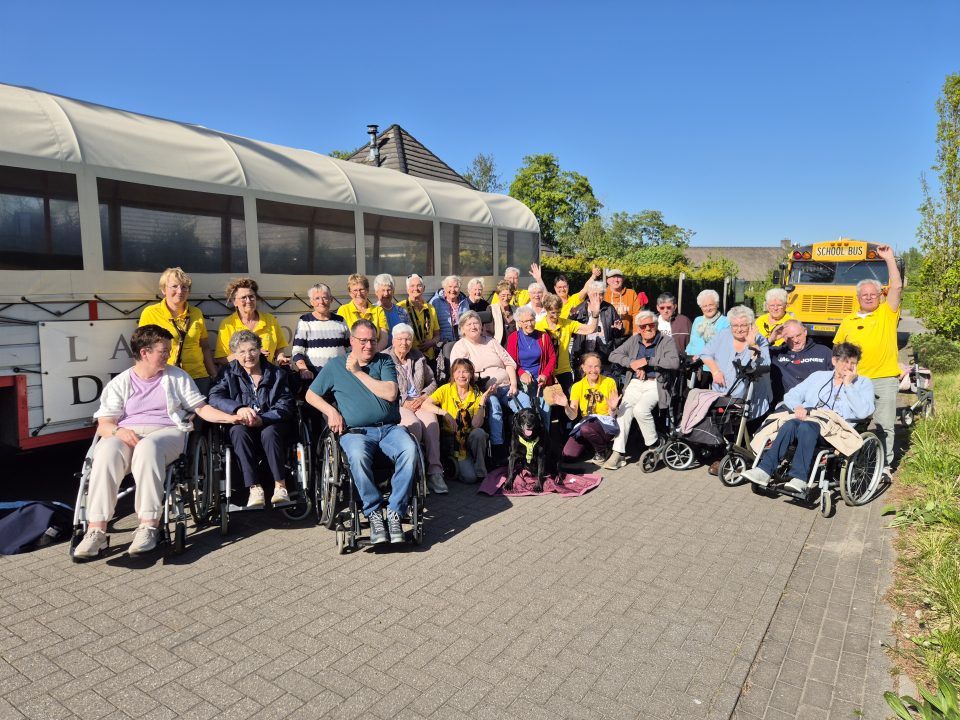 Zonnige vakantie voor de Zonnebloem Boekel-Venhorst