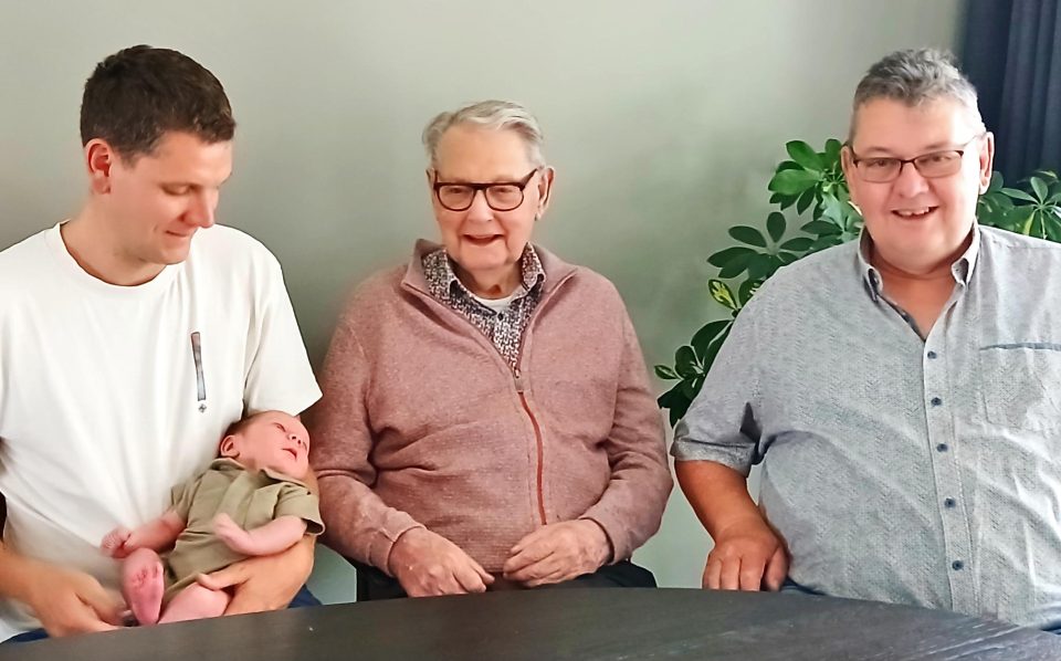 Voor de tweede keer vier generaties aan de Berghoeve