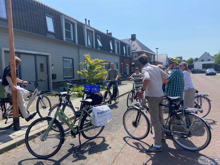 PeelrandWonen: Fietstocht langs duurzame woningen